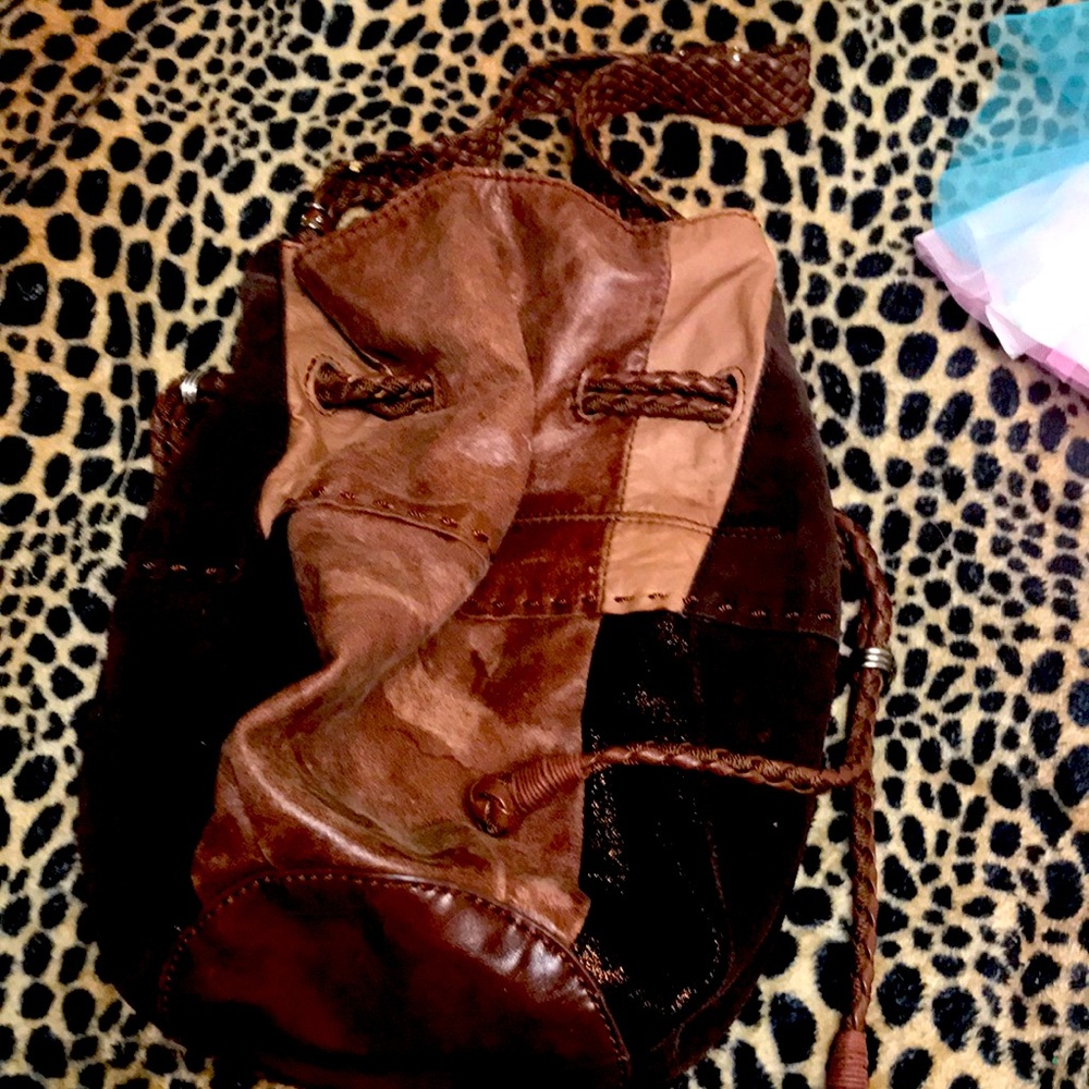 The Sak Shiny Patchwork - image 1